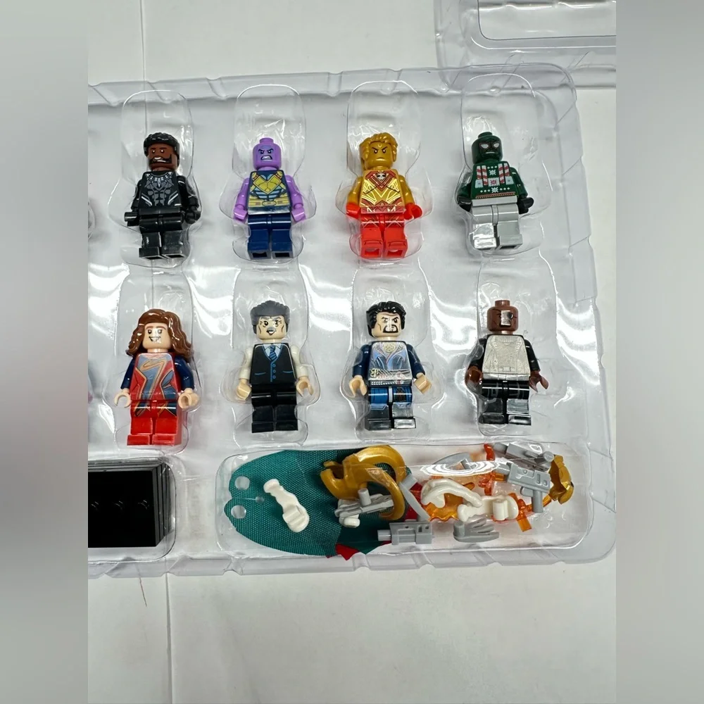 Avengers Action Figures + Accessories Building Blocks Brick Mini Figure 24+ Pcs - Picture 4 of 7